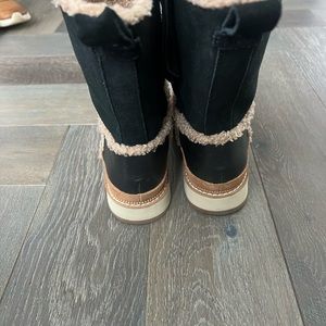 Toms mid calf winter boots